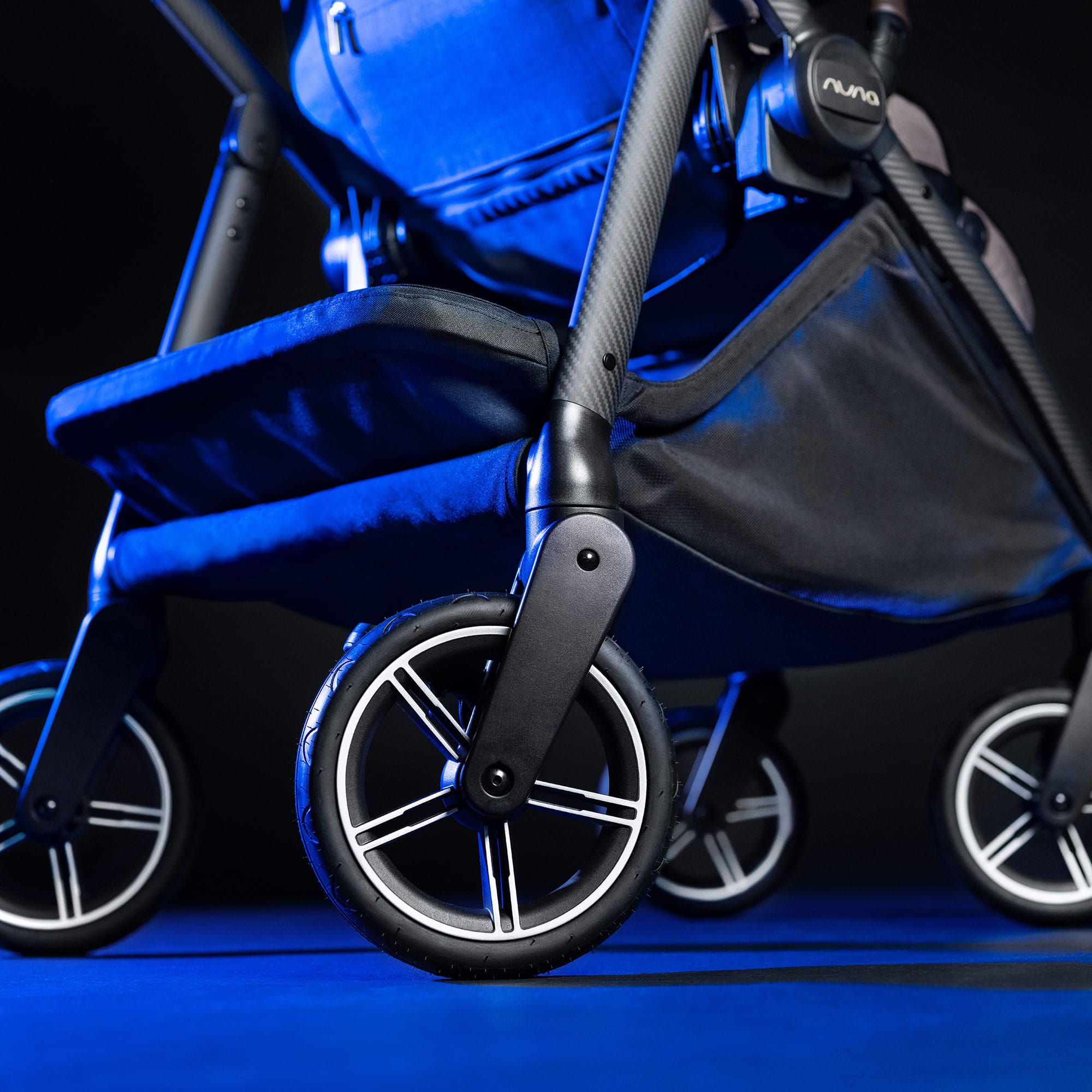 Nuna SWIV Stroller BMW in Umber Pushchairs & Buggies ST18608UMBGL 8721094542239