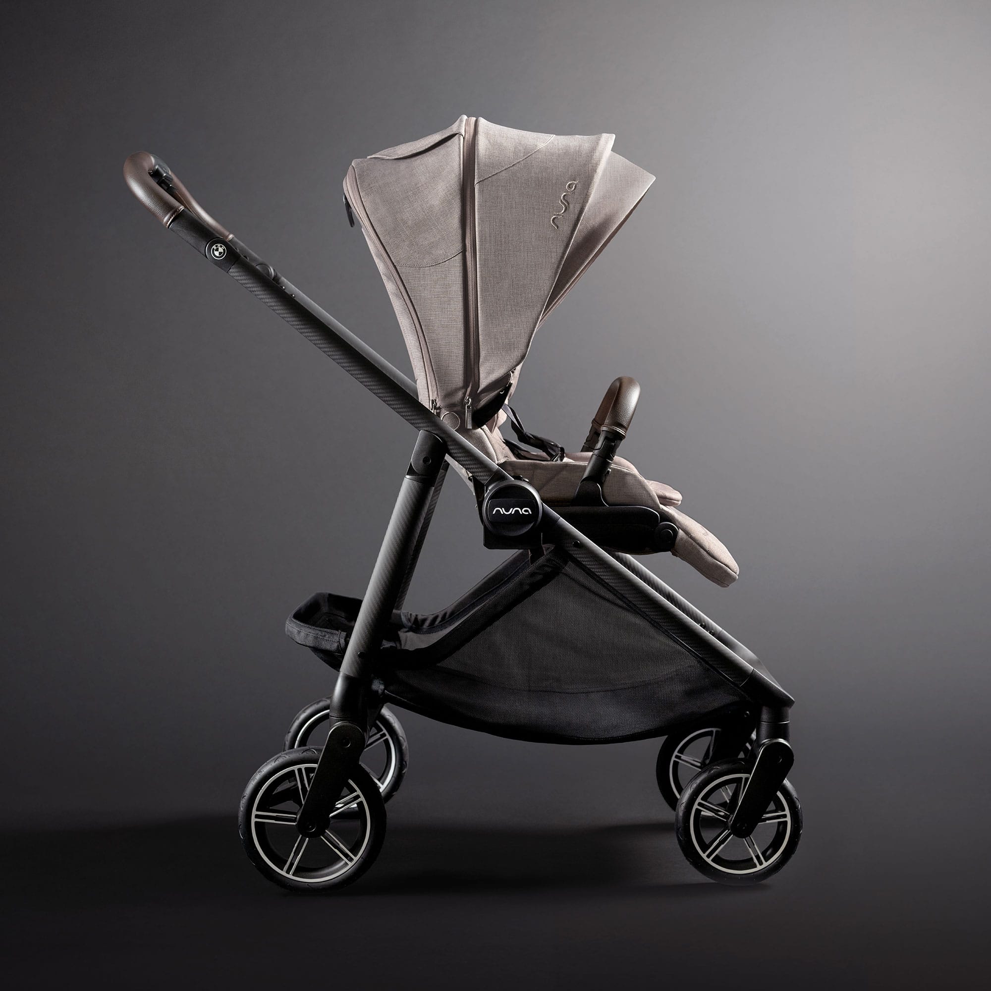 Nuna SWIV Stroller BMW in Umber Pushchairs & Buggies ST18608UMBGL 8721094542239