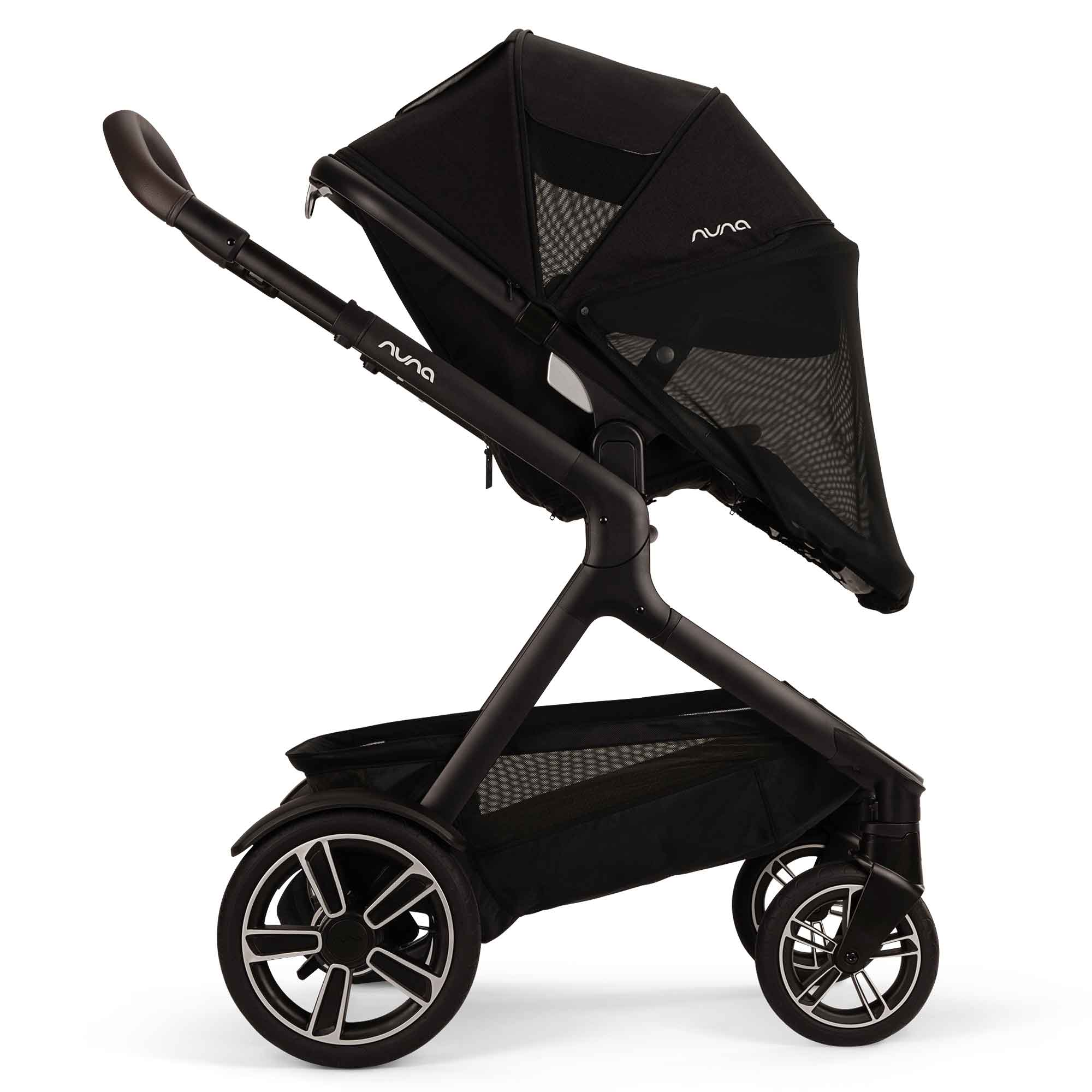 Nuna DEMI Next & PIPA Next Travel System in Caviar Travel Systems Z2BNDEMI1003UK 5056080617565