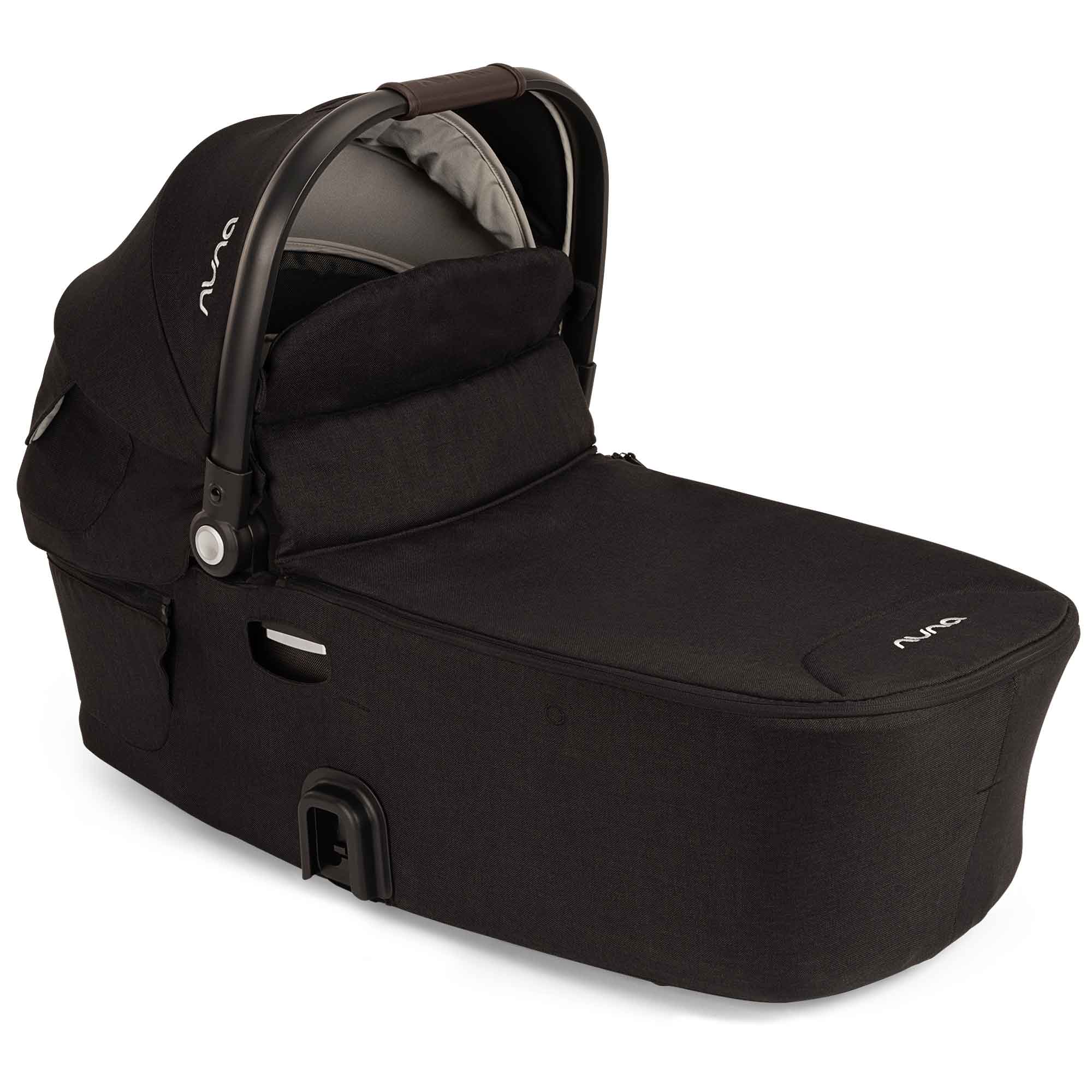 Nuna DEMI Next & PIPA Next Travel System in Caviar Travel Systems Z2BNDEMI1003UK 5056080617565