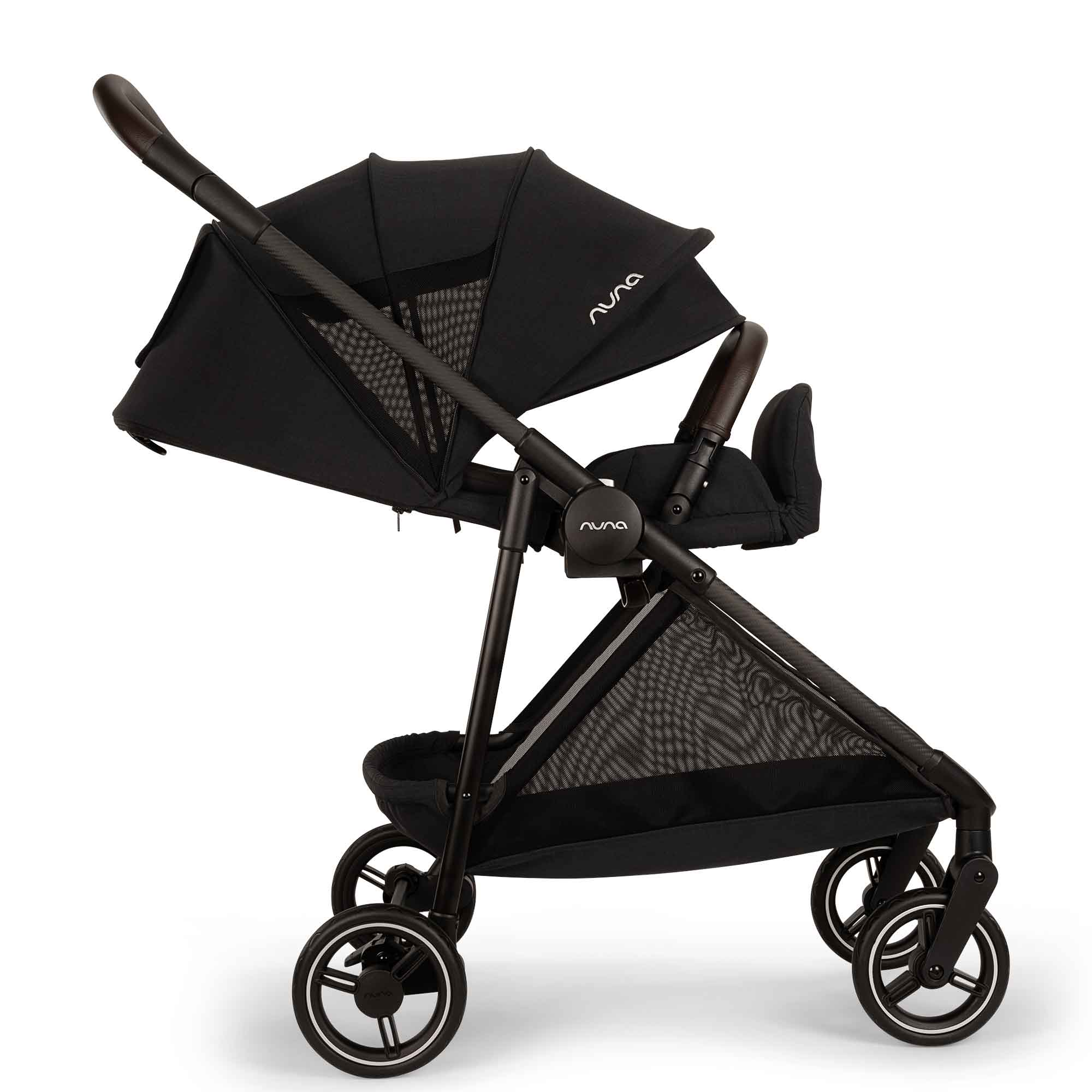Nuna IXXA Next + PIPA Urbn Bundle in Caviar