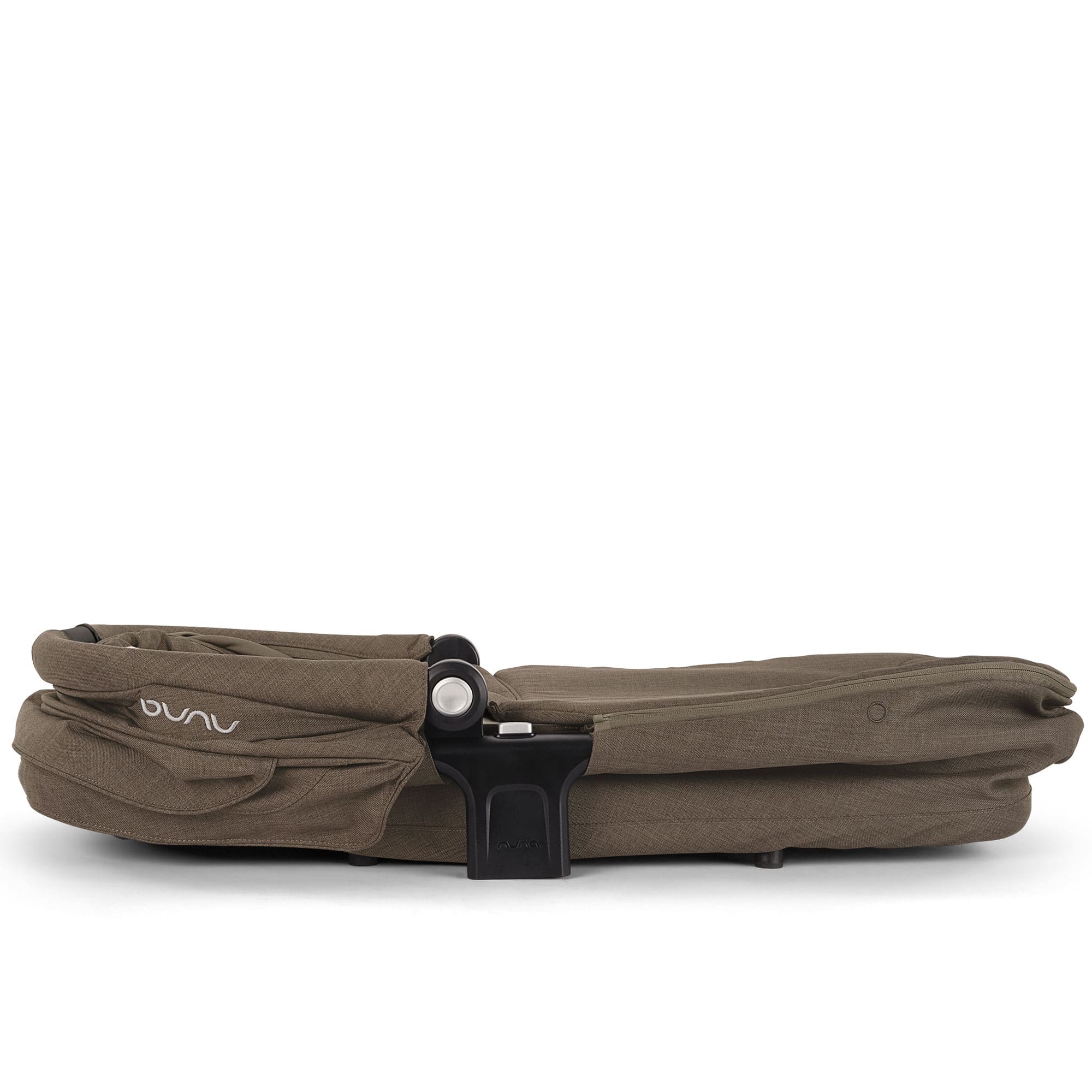 Nuna TRIV Next URBN Bundle in Pistachio Travel Systems Z2BNTRIV1053UK 5056080621821