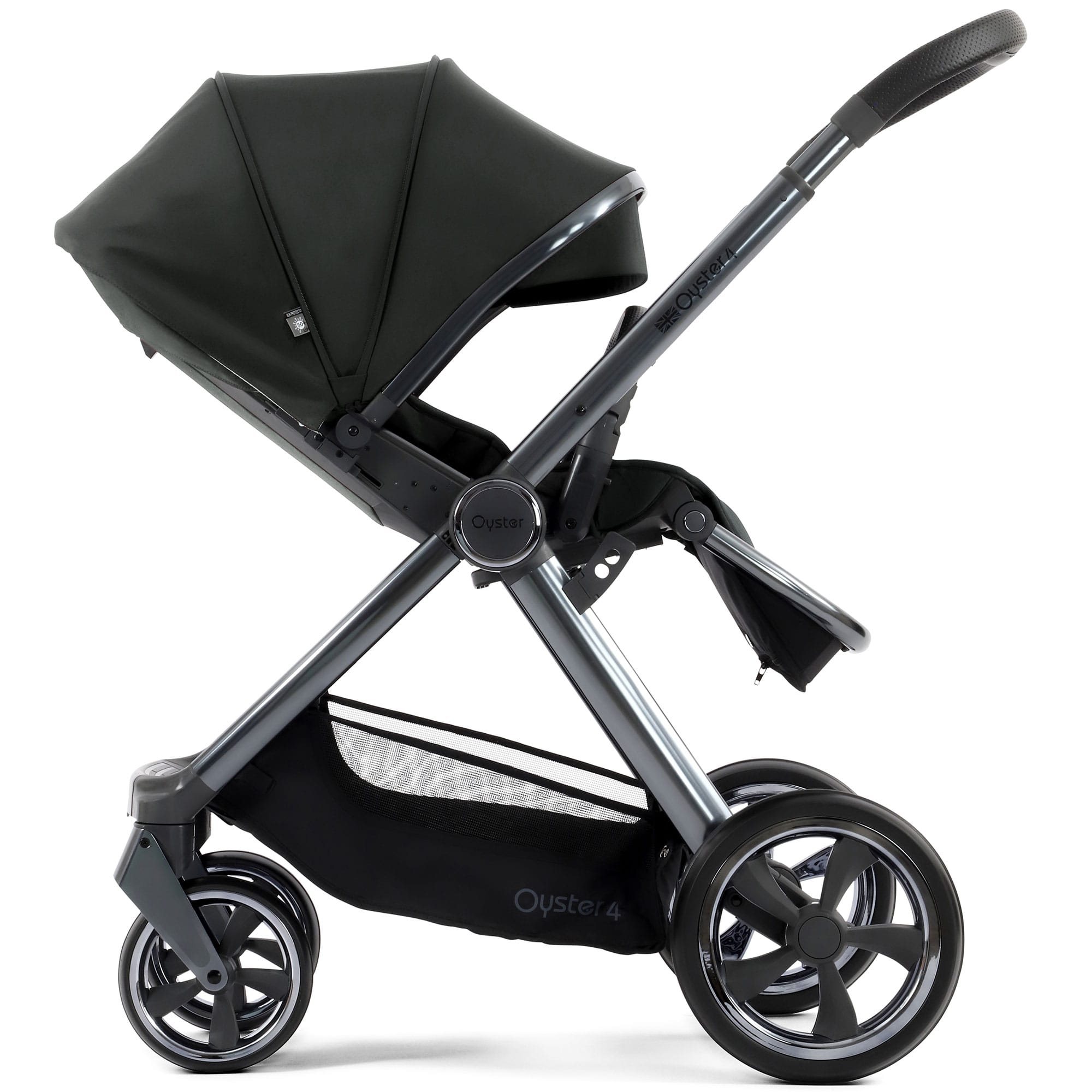 Oyster 4 Essential Bundle in Black Olive Travel Systems