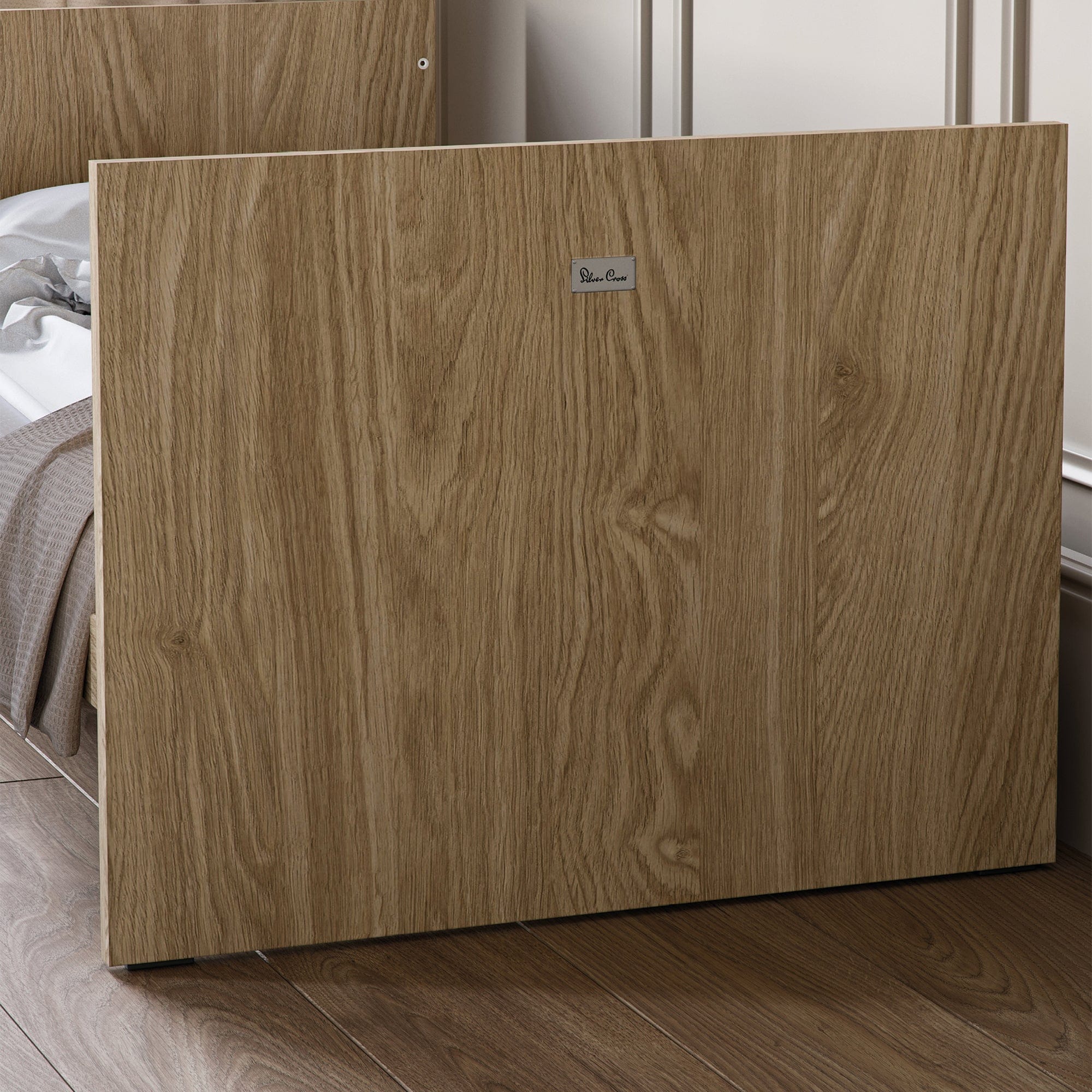 Silver Cross Geneva Cot Bed in Oak Silver Cross Roomsets