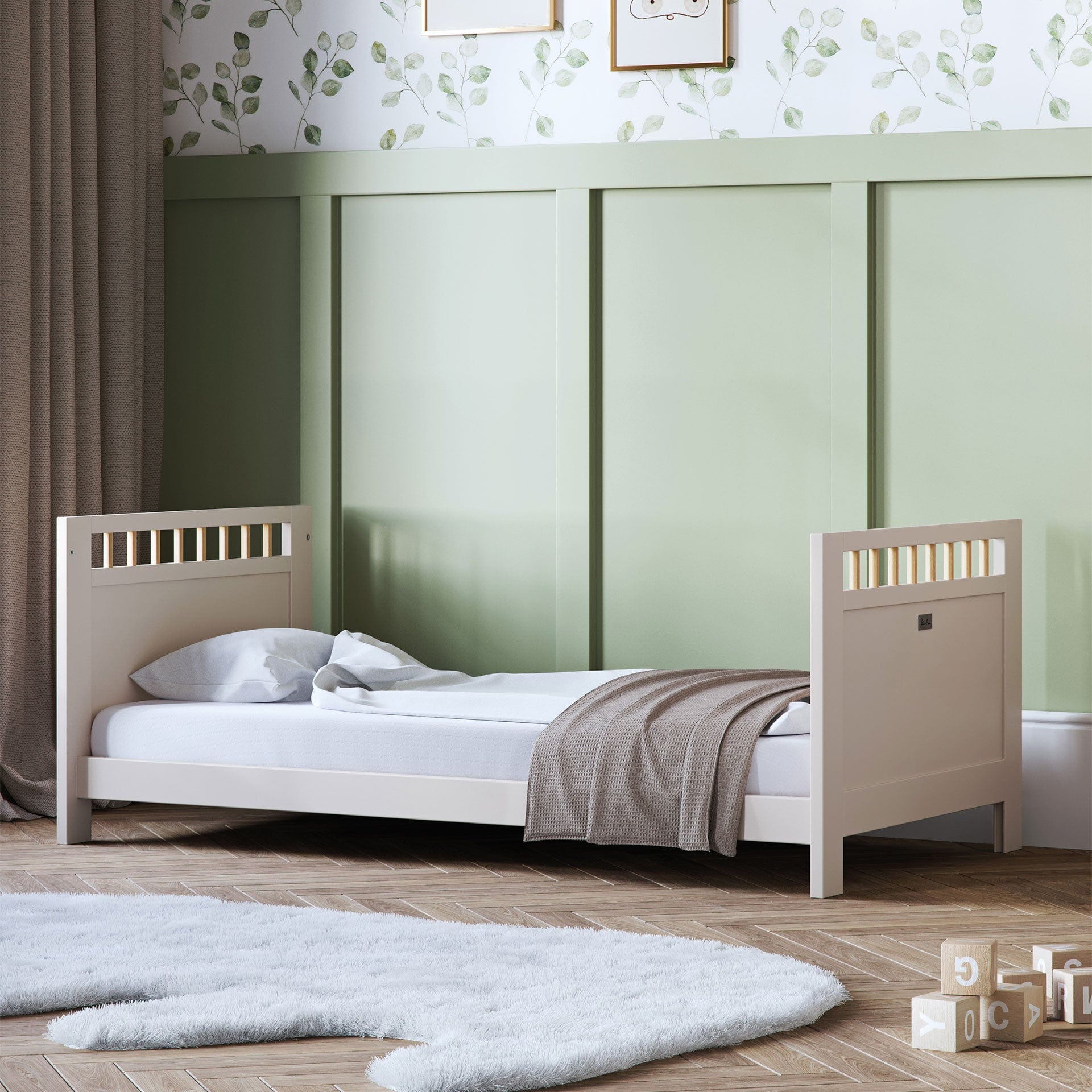 Silver Cross Seville 3 Piece Room Set in Cashmere Oak Silver Cross Roomsets