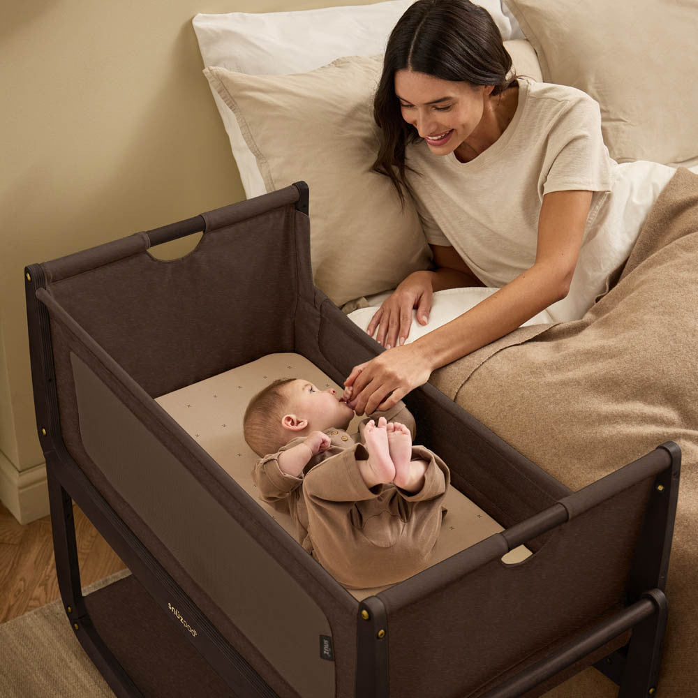 SnuzPod 5 Bedside Crib in Chocolate