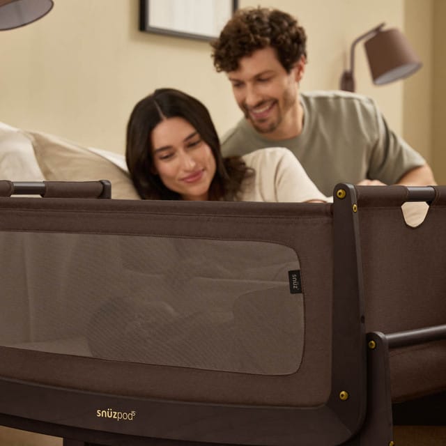 SnuzPod 5 Bedside Crib in Chocolate Cribs