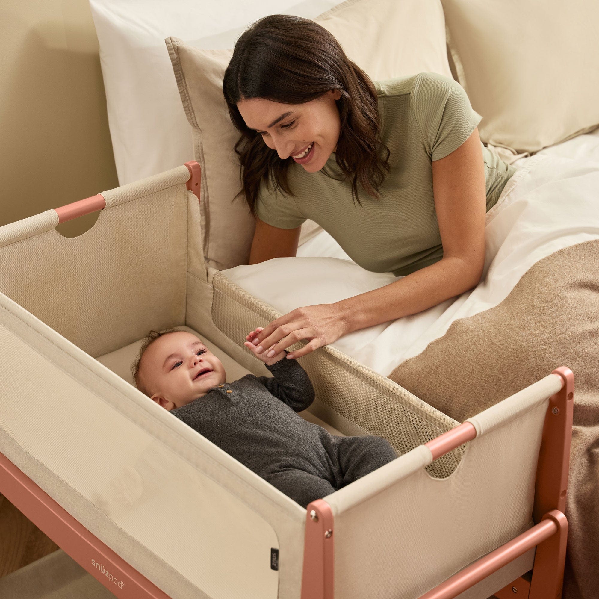 SnuzPod 5 Bedside Crib in Terracotta Cribs