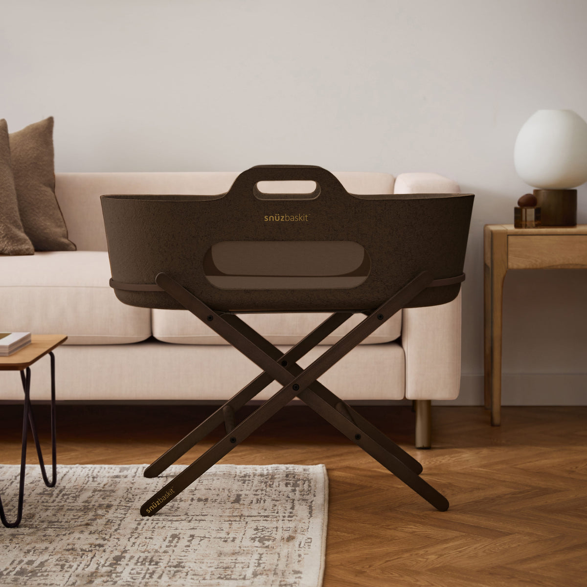 SnüzPod Baskit with Ebony Stand in Chocolate Moses Baskets & Stands FSB001GH 5061061518465