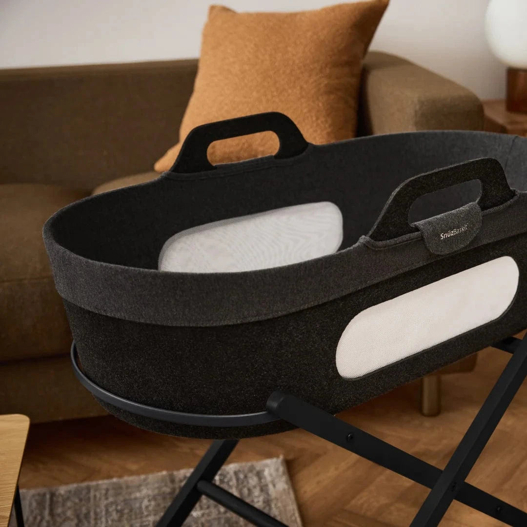 SnüzPod Baskit with Graphite Stand in Graphite Moses Baskets & Stands FSB001EE 5061061510391