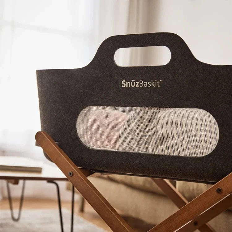 SnüzPod Baskit with Walnut Stand in Graphite Moses Baskets & Stands FSB001ED 5060730247378
