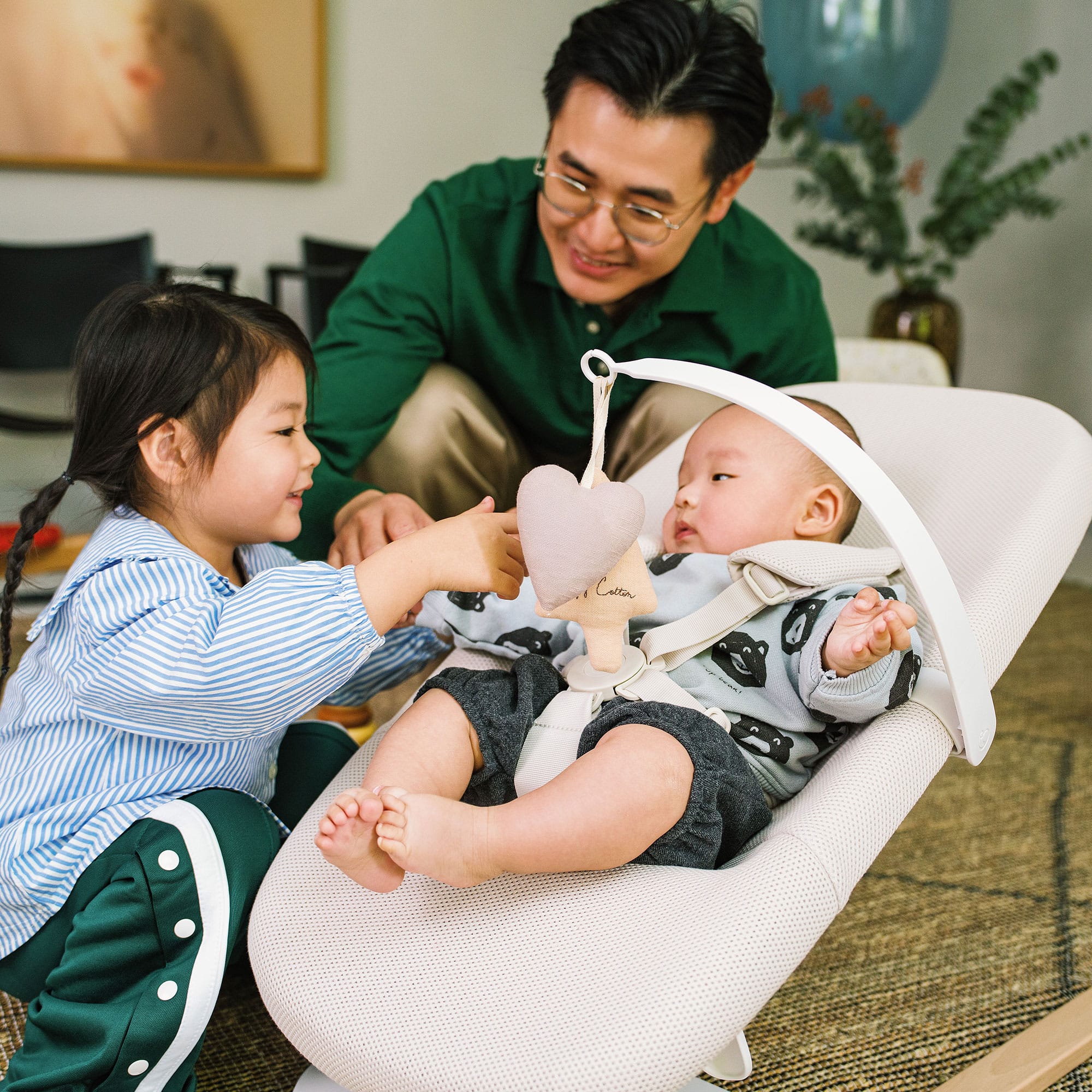 Stokke Yoga Baby Bouncer in Light Sand Rocking Bouncing Cradles