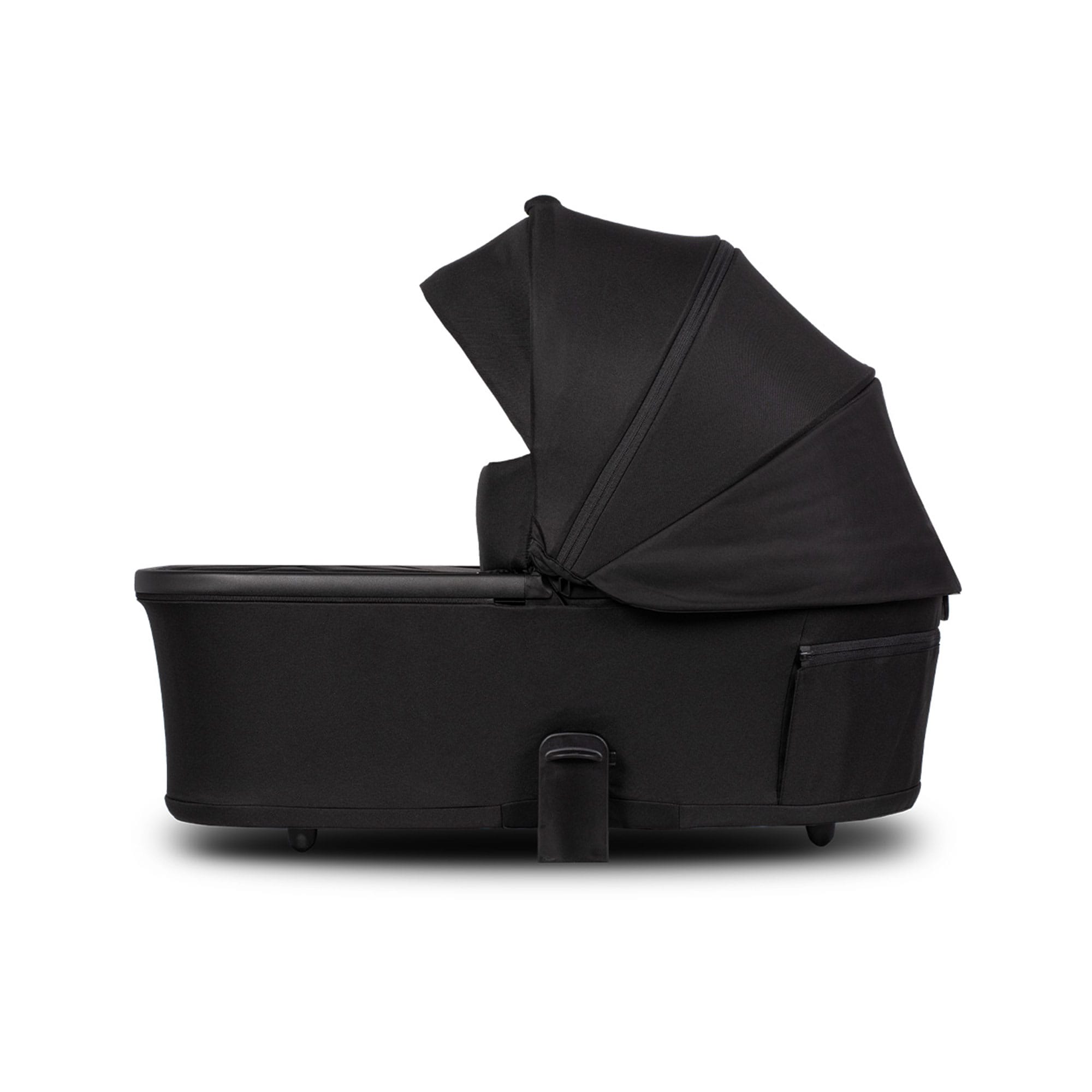 Venicci Tinum Upline 3 Luxury Bundle in Onyx Baby Prams