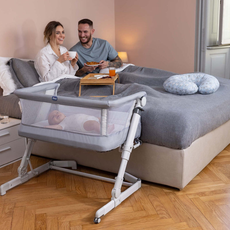 Chicco Next2Me Pop Up Bundle in Grey Mist Cribs 12091-GRY-MIS 8058664160730