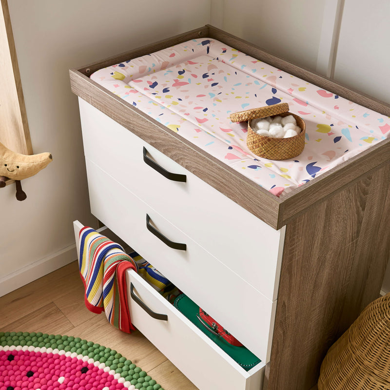 CuddleCo Enzo 2 Piece Set in Truffle Oak/White Nursery Room Sets