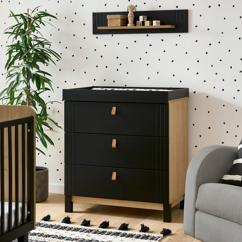 CuddleCo Rafi 5 Piece Room Set in Oak & Black Nursery Room Sets