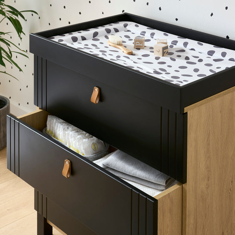 CuddleCo Rafi 5 Piece Room Set in Oak & Black Nursery Room Sets