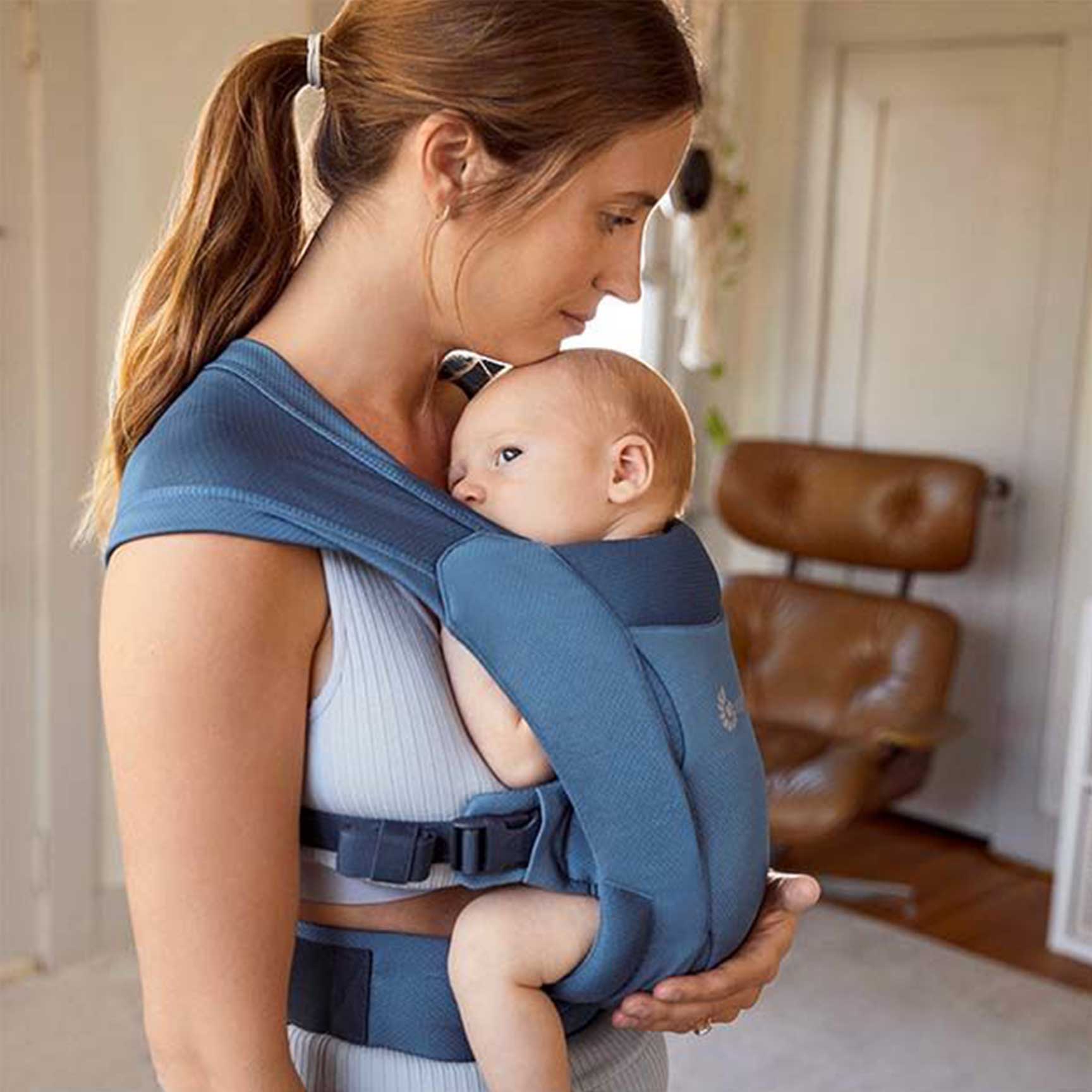 Ergobaby Embrace Soft Air Mesh in Blue Baby Carriers BCEMASAMBLU 1220000205147