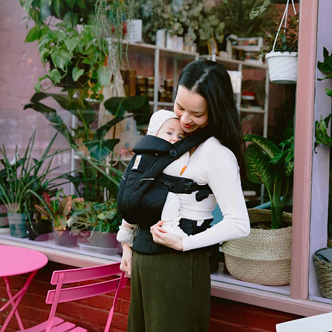 Ergobaby Omni Breeze in Onyx Black