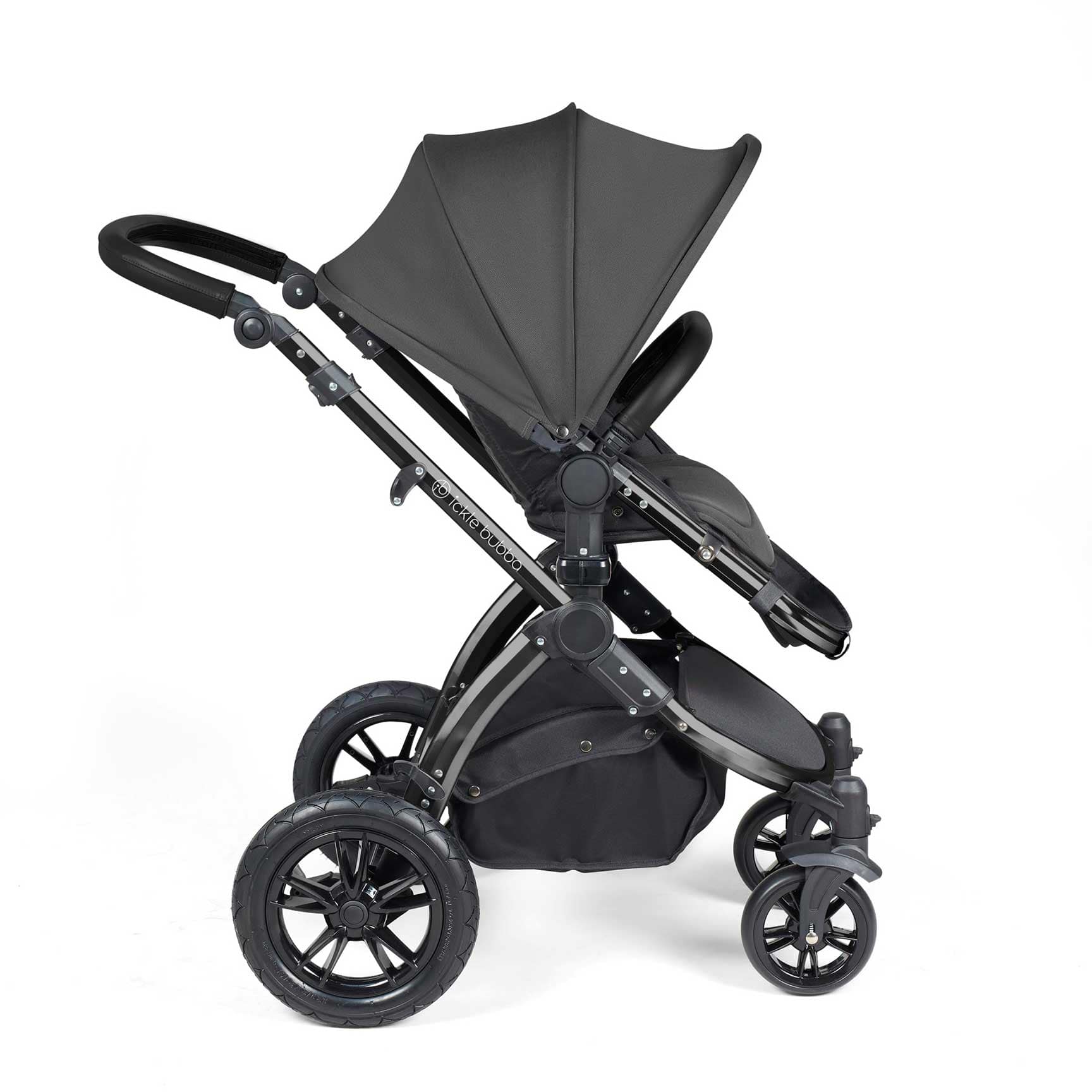 Ickle Bubba Stomp Luxe All-in-One Travel System with Isofix Base in Black/Charcoal Grey/Black Travel Systems 10-011-300-206 5056515026450