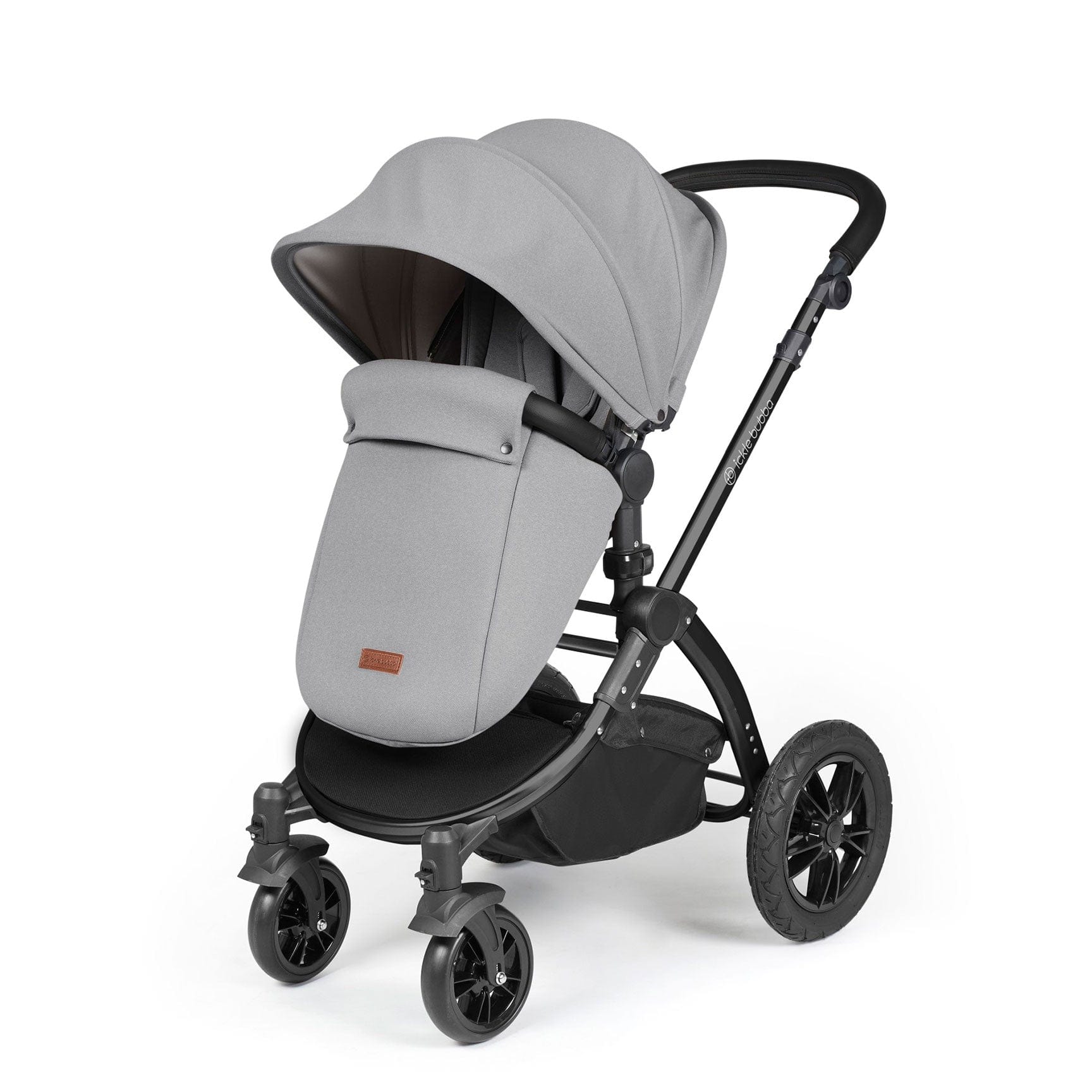Ickle Bubba Stomp Luxe All-in-One Travel System with Isofix Base in Black/Pearl Grey/Black Travel Systems 10-011-300-210 5056515026474