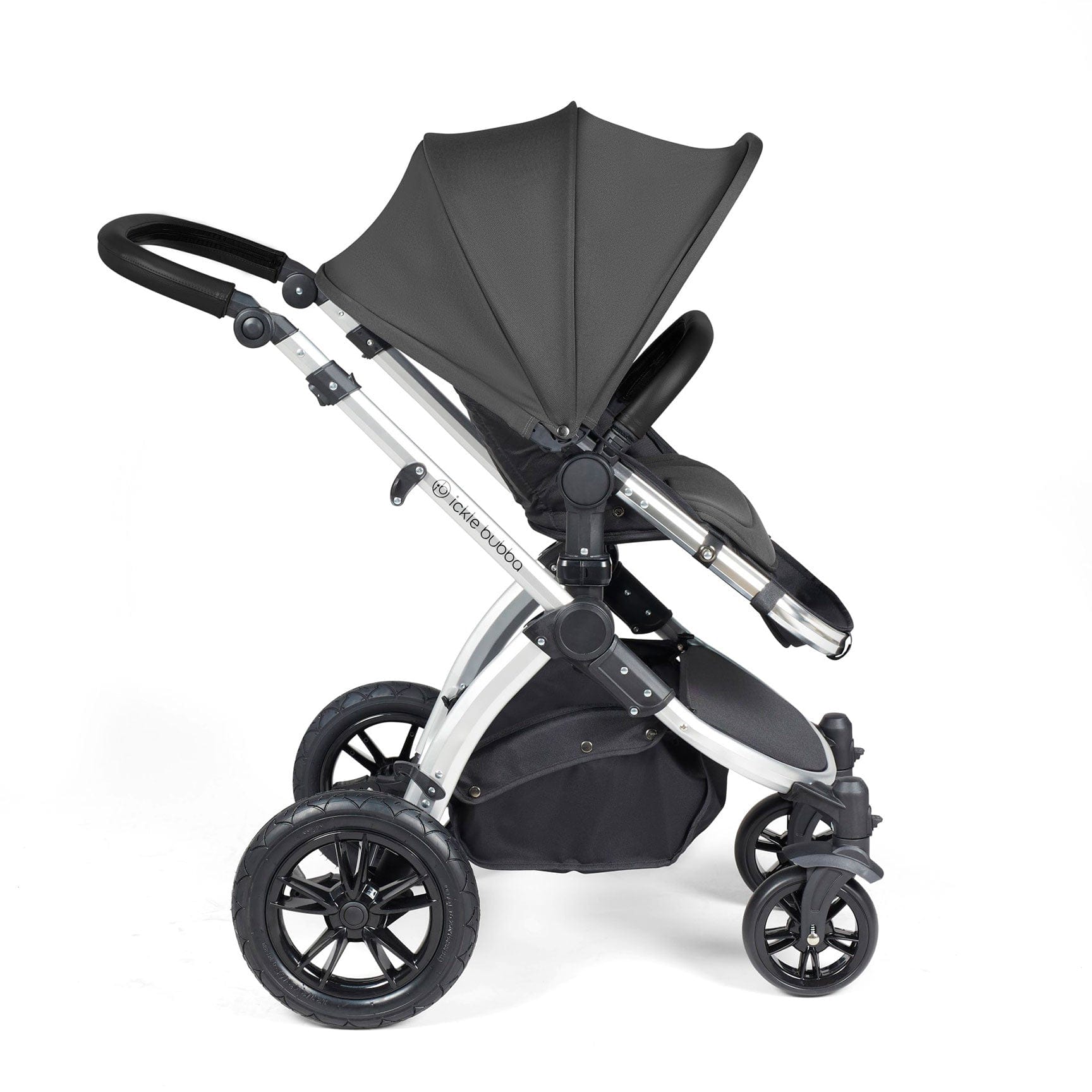 Ickle Bubba Stomp Luxe All-in-One Travel System with Isofix Base in Silver/Charcoal Grey/Black Travel Systems 10-011-300-254 5056515026559