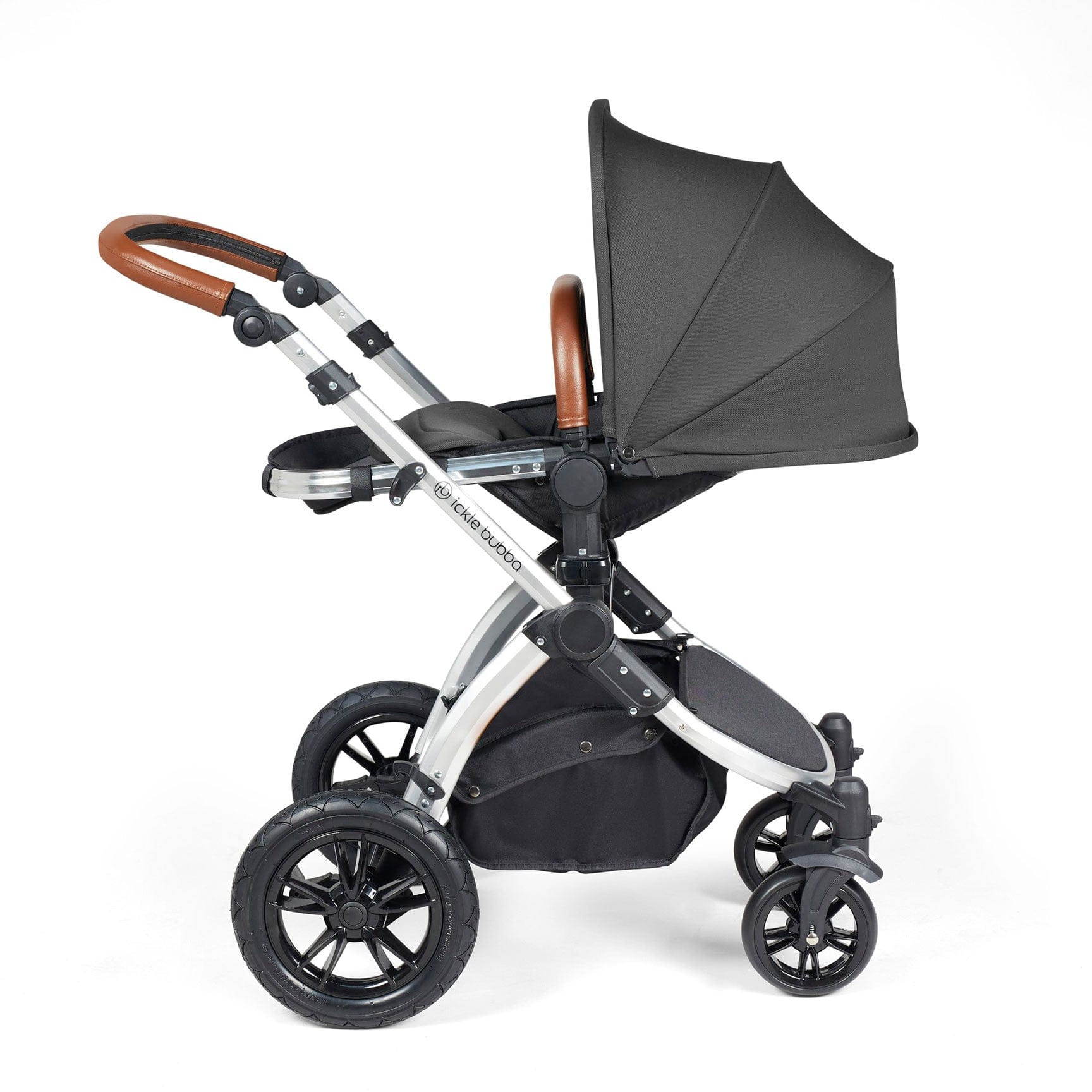 Ickle Bubba Stomp Luxe All-in-One Travel System with Isofix Base in Silver/Charcoal Grey/Tan Travel Systems 10-011-300-255 5056515026542