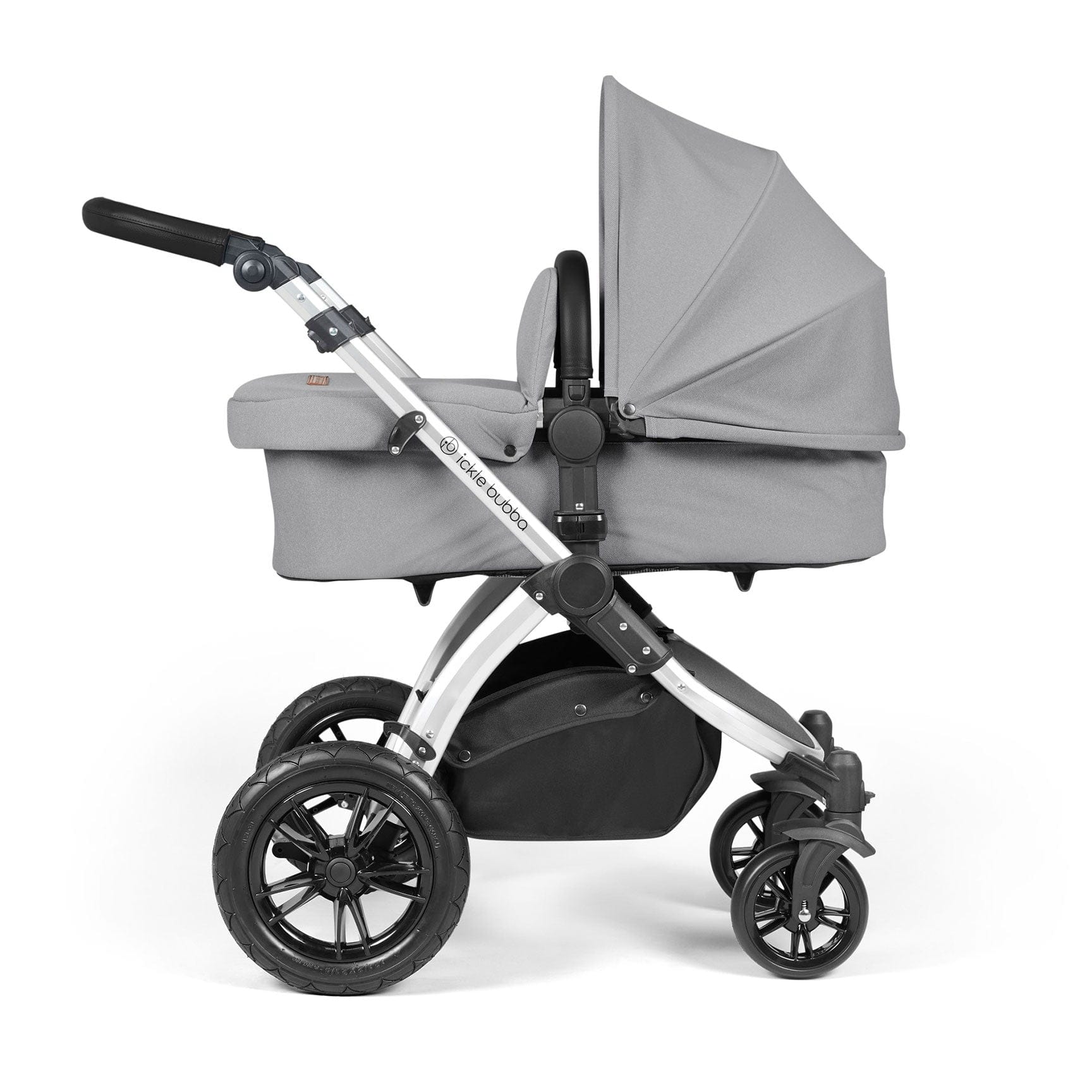 Ickle Bubba Stomp Luxe All-in-One Travel System with Isofix Base in Silver/Pearl Grey/Black Travel Systems 10-011-300-259 5056515026573