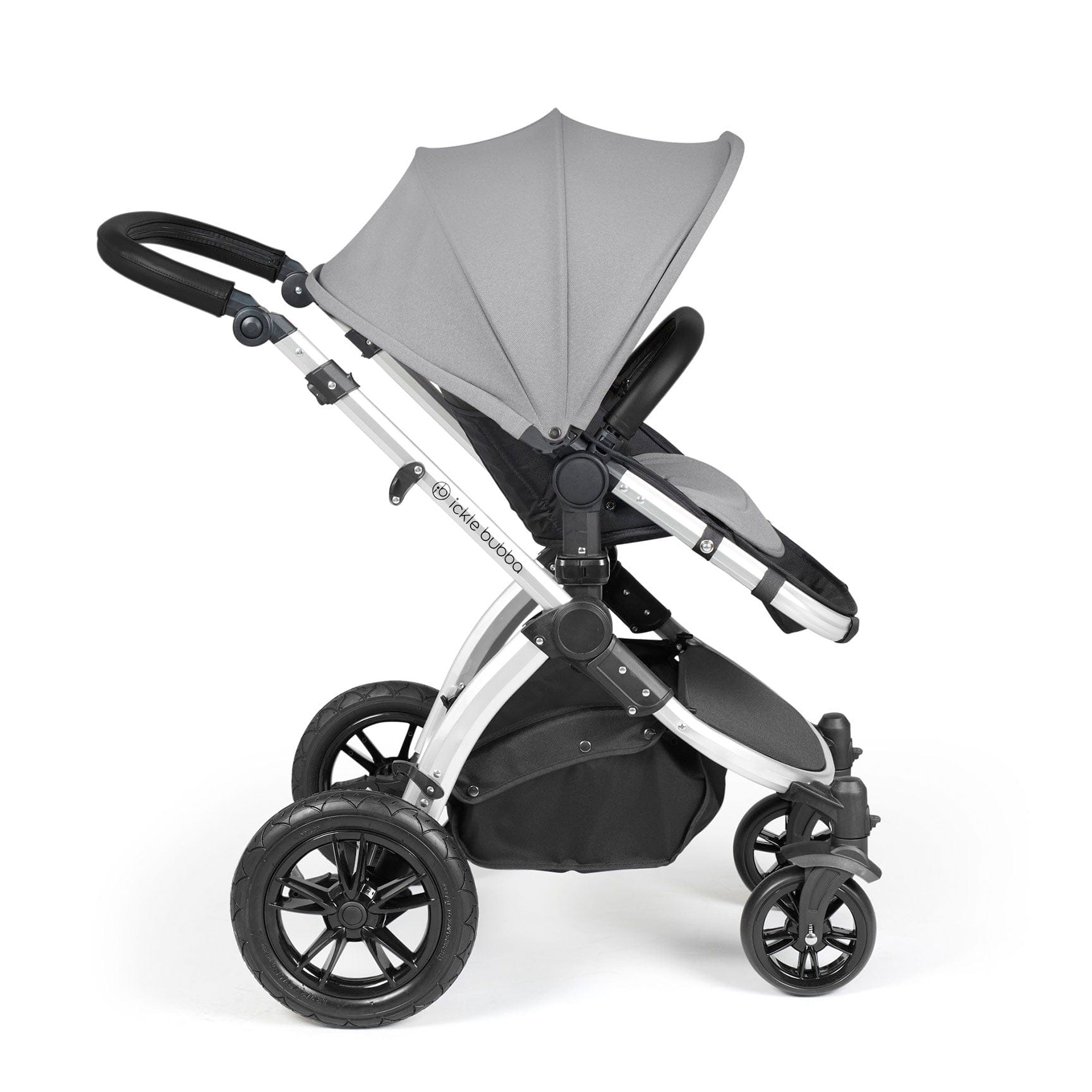 Ickle Bubba Stomp Luxe All-in-One Travel System with Isofix Base in Silver/Pearl Grey/Black Travel Systems 10-011-300-259 5056515026573