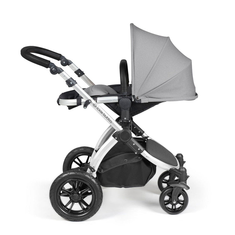 Ickle Bubba Stomp Luxe All-in-One Travel System with Isofix Base in Silver/Pearl Grey/Black Travel Systems 10-011-300-259 5056515026573