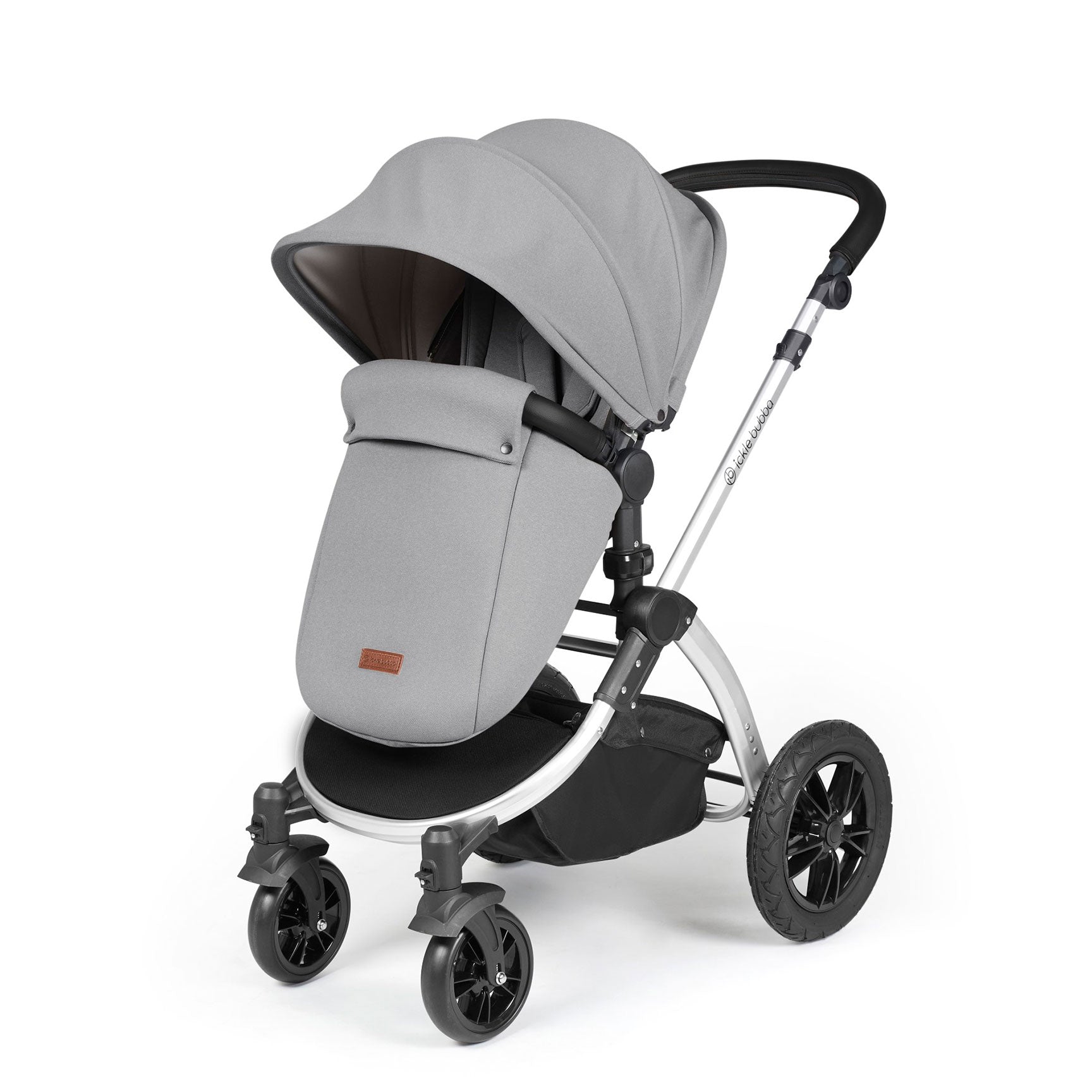 Ickle Bubba Stomp Luxe All-in-One Travel System with Isofix Base in Silver/Pearl Grey/Black Travel Systems 10-011-300-259 5056515026573