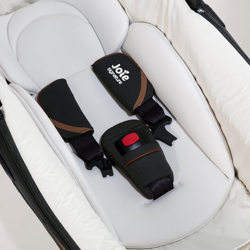 Calmi Car Cot Bed & I-Base Encore in Eclipse 0-76 cm (Infant carriers) 12218-ECI 5056080612423