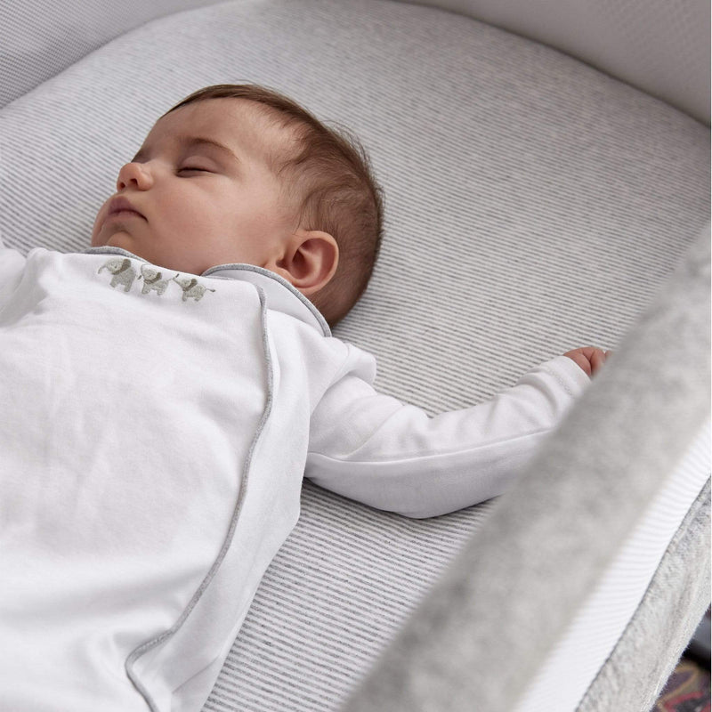 Mamas & Papas Lua Bedside Crib Star Bundle Cribs