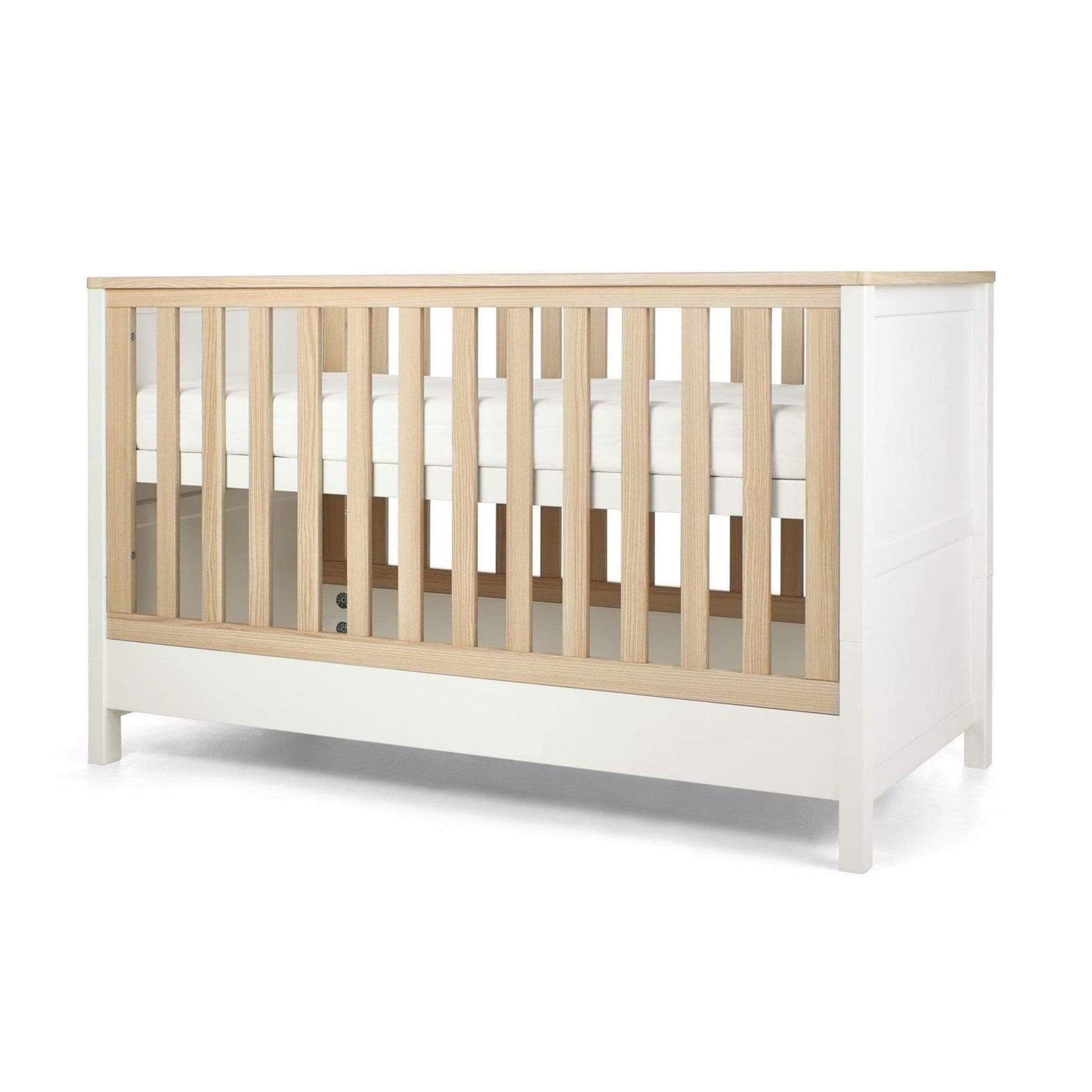 Mamas Papas Harwell 2 Piece Cotbed Dresser Roomset White Natural