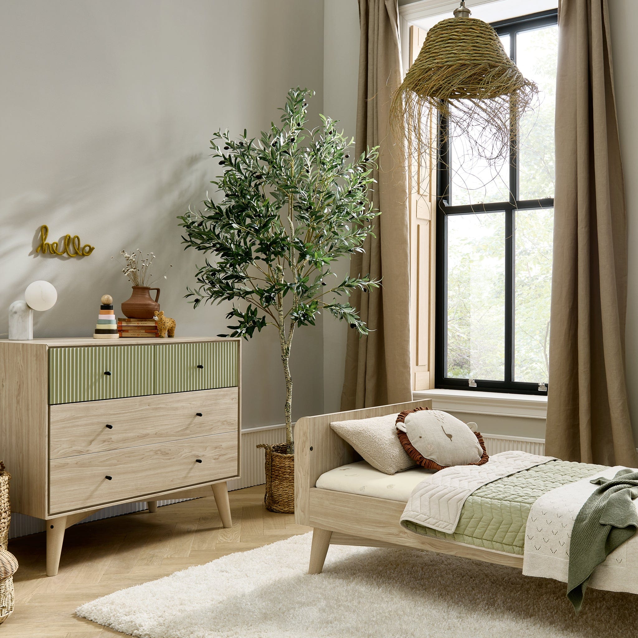 Mamas & Papas Coxley 2 Piece Cotbed Set in Natural/Olive Nursery Room Sets