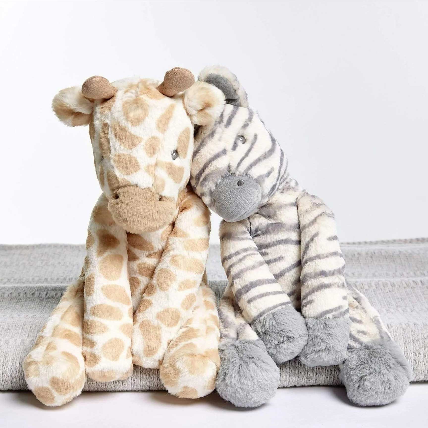 Mamas & Papas Soft Toy Welcome to the World in Giraffe Soft Animals 4855WW202 5057232421986