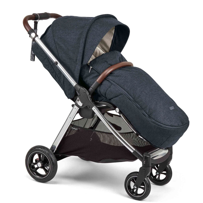 Mamas & Papas Flip XT³ 8 Piece Essentials Bundle with Car Seat in Navy Flannel Travel Systems