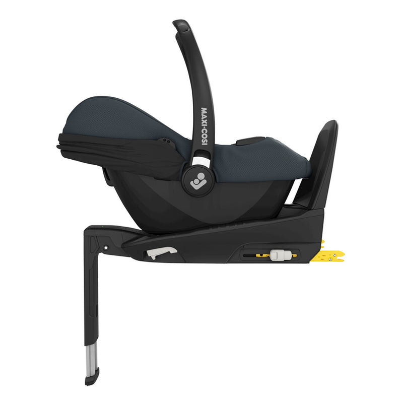 Maxi-Cosi CabrioFix i-Size Car Seat with Base in Essential Graphite i-Size Car Seats CAB-GRA-10974