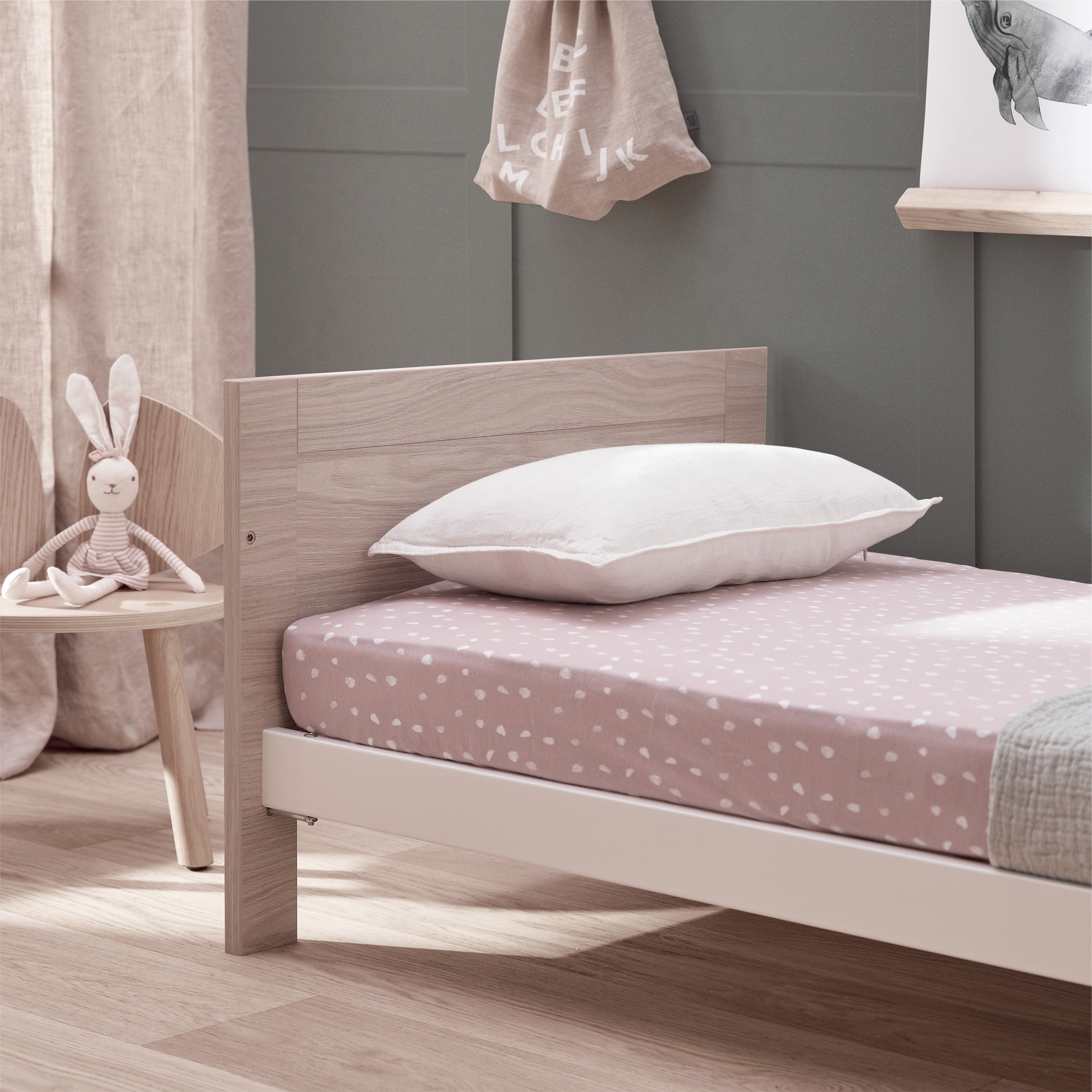 Silver Cross Finchley Oak Cot Bed Cot Beds SX8157 5055836924216